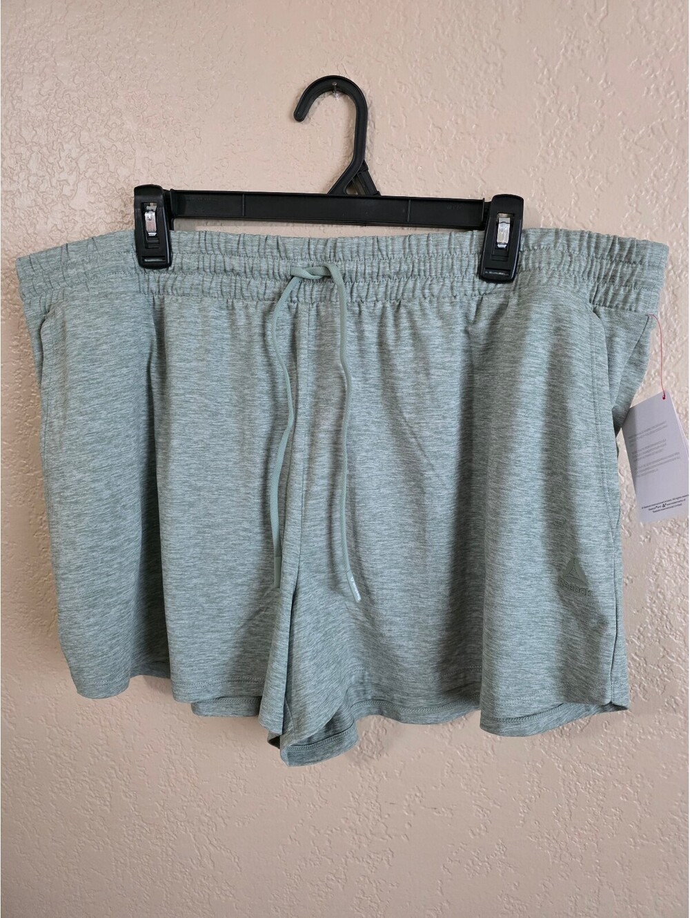 Reebok RBK-DRY Athletic Shorts XXL Gray Heather New